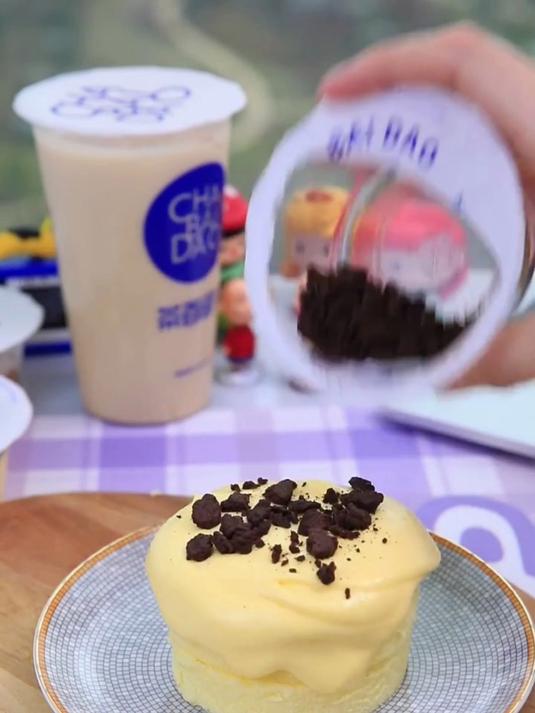 想不到点了份奶茶,竟然意外DIY出神仙爆浆蛋糕!绝啦～