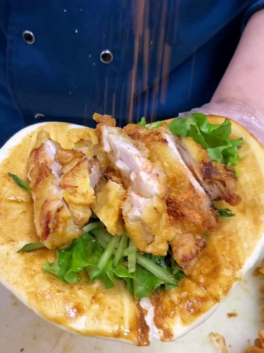 炸鸡馍创业到底值不值得?投入不大见效快,是普通人逆袭的好选择!