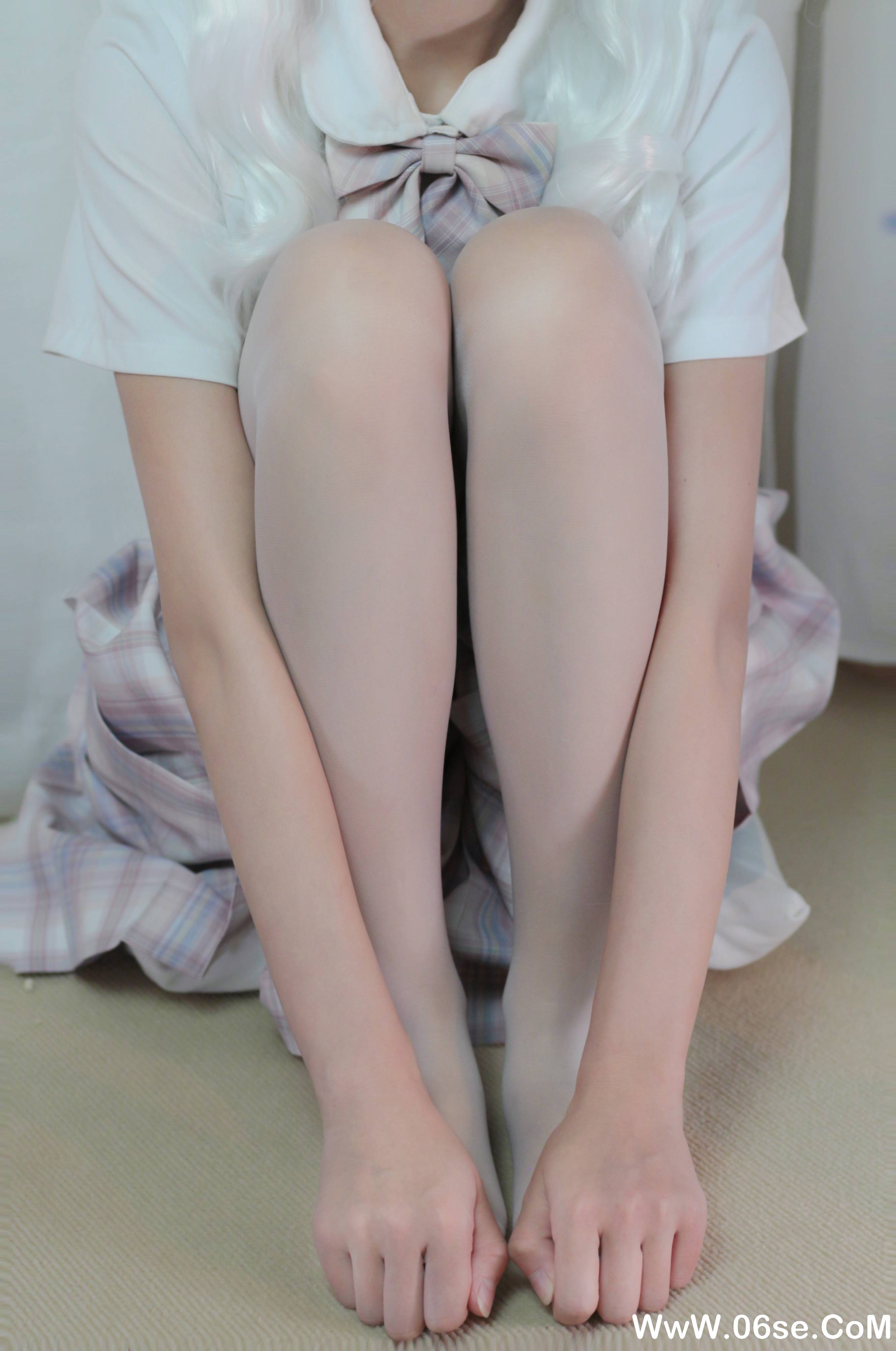 是暖暖呀 NO.002 — JK粉格 [25P196M]-六色网