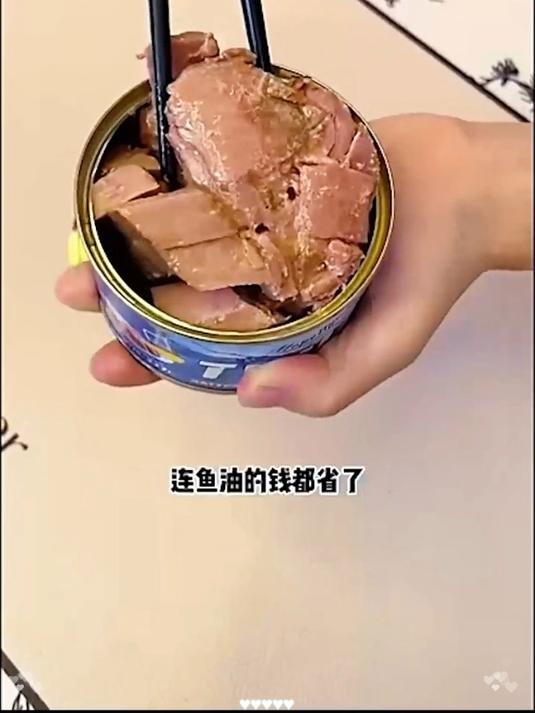 一口就爱上!金枪鱼罐头的独特口感是怎么来的?