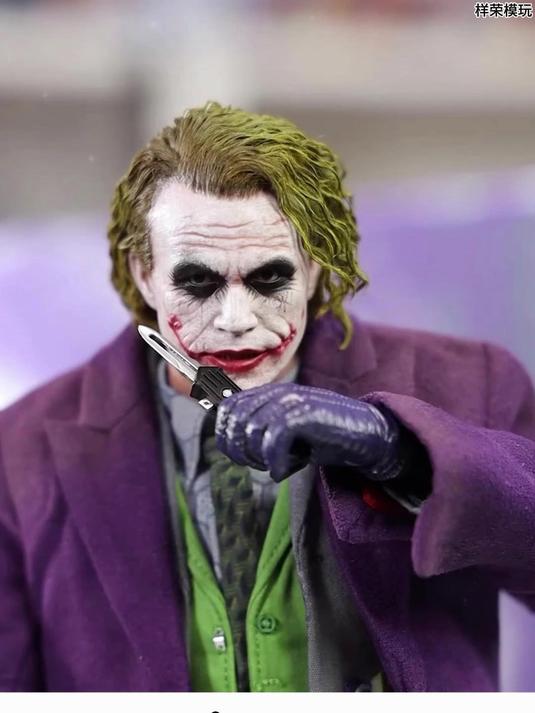 hot toys希斯莱杰小丑