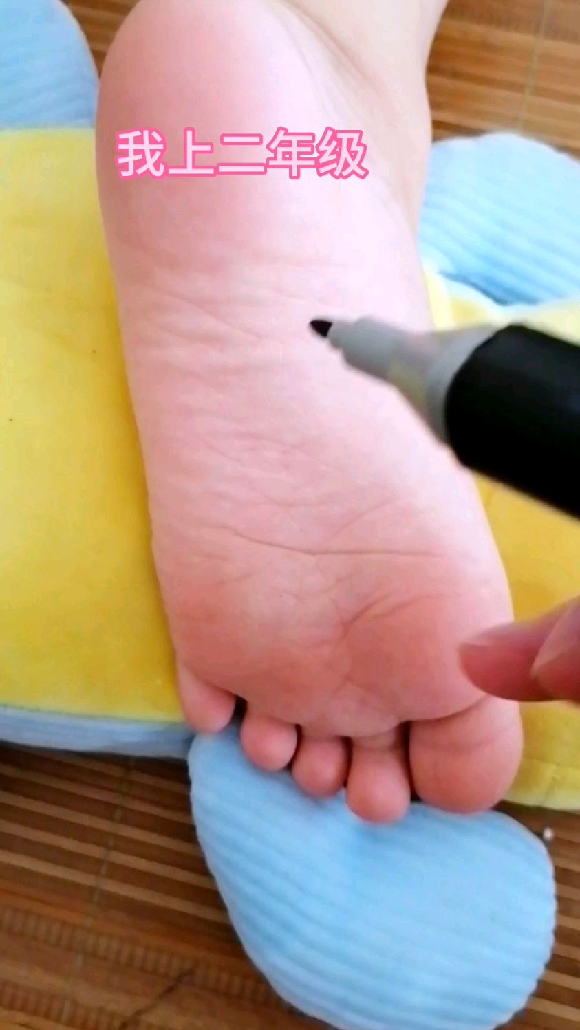 你小时候是这样画小鸭子的吗