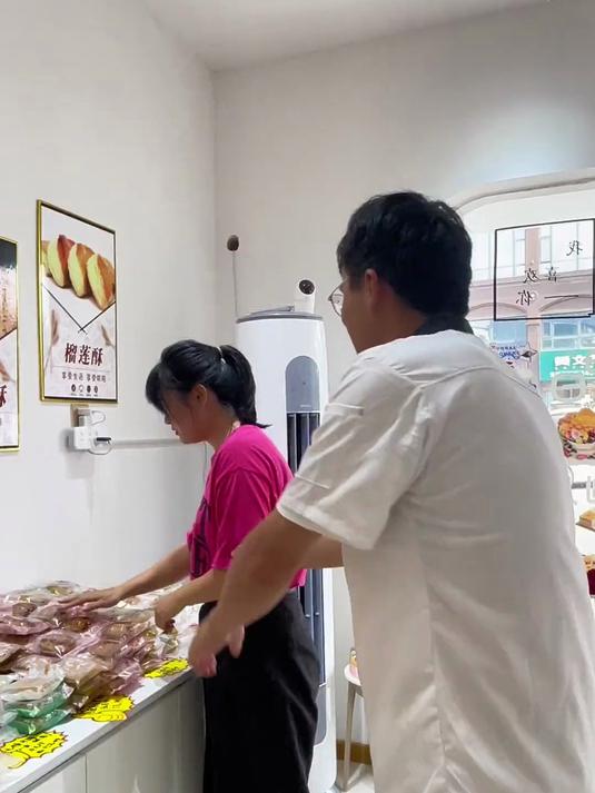 上热门今天线上相亲着实有点尴尬你们快来帮我出出主意相亲相亲奇