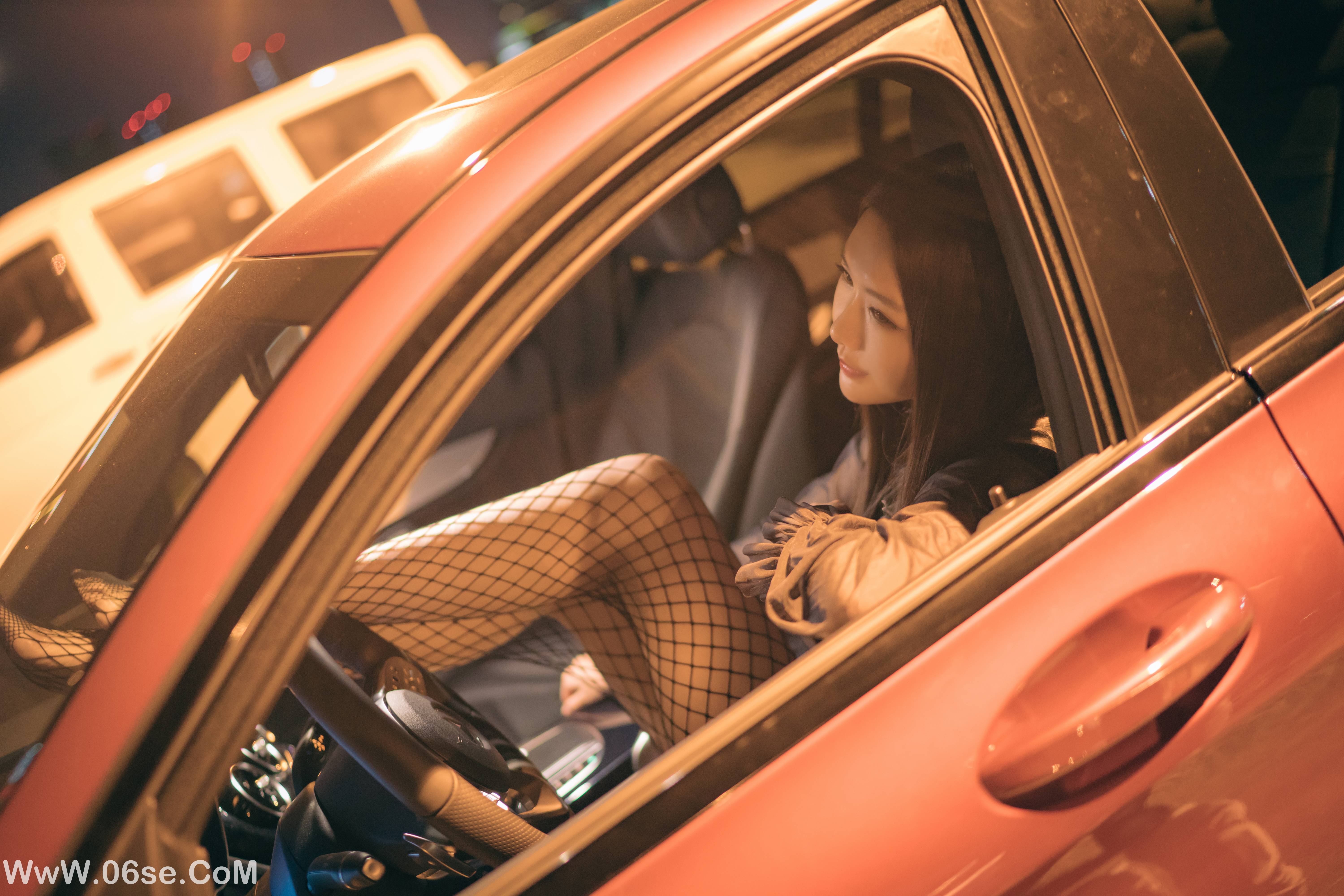 图片[5]-源纱希喵喵喵 NO.005 香车美人 [16P202M]-六色网