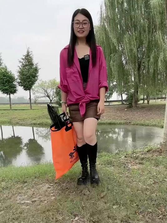 钓鱼渔具太多不好拿?我老婆给我买的这款加厚渔具袋就挺不错!