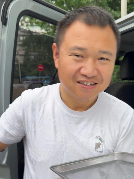 只有足够努力,才能足够幸运。卖菜籽油哟