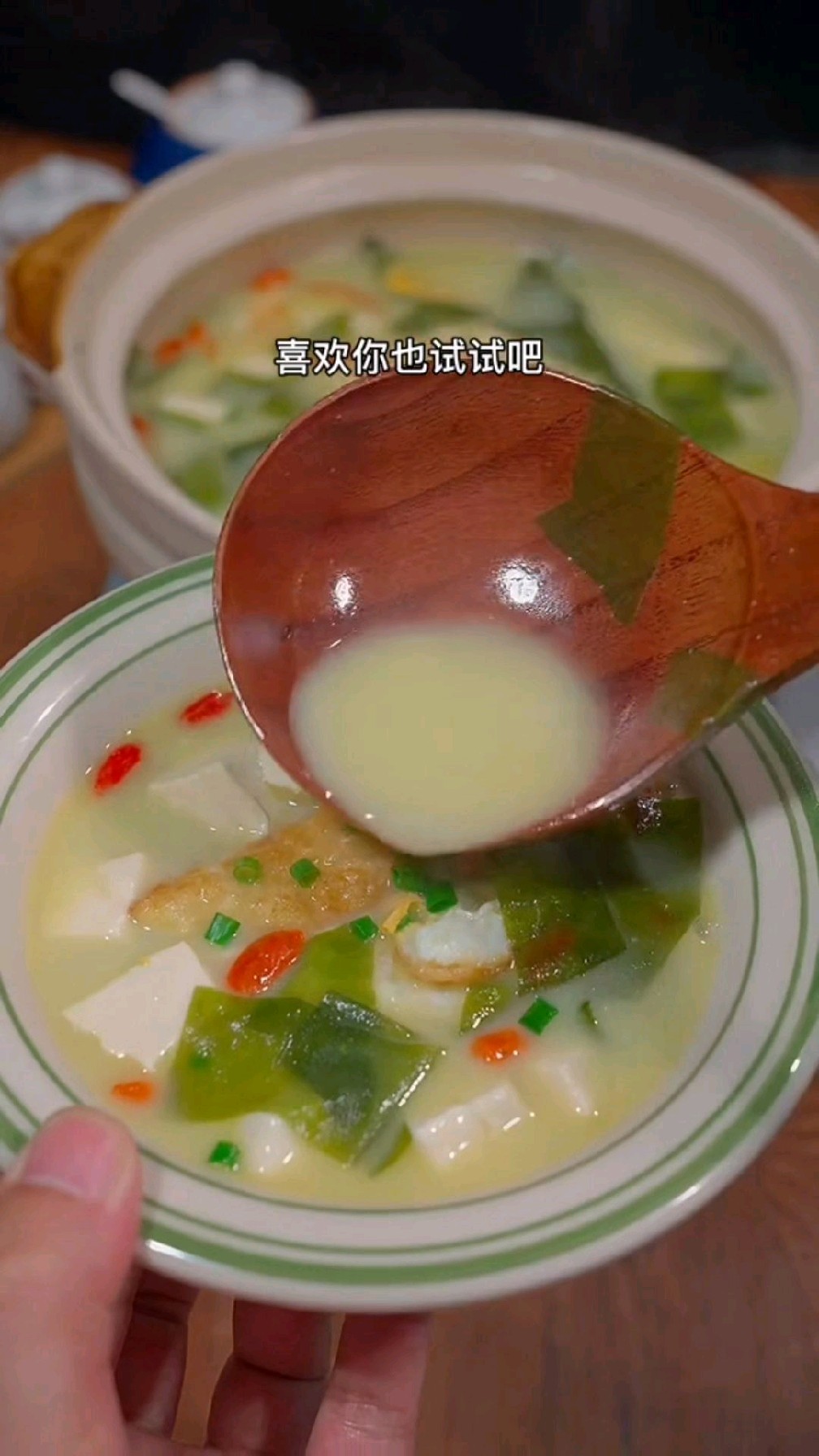 鲫鱼汤的做法,鱼汤怎么炖好喝又营养丰富?