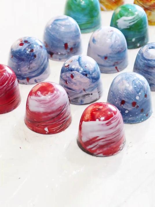 天冷啦快来做高颜值星空巧克力