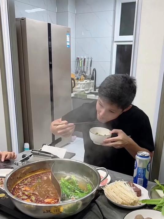 自从买了这个切片机,切丝切片,一秒搞定!厨房切肉神器