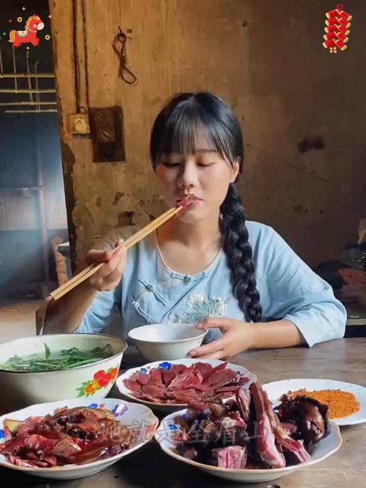 湖南正宗柴火腊肉_#农家烟熏腊肉__#腊肉