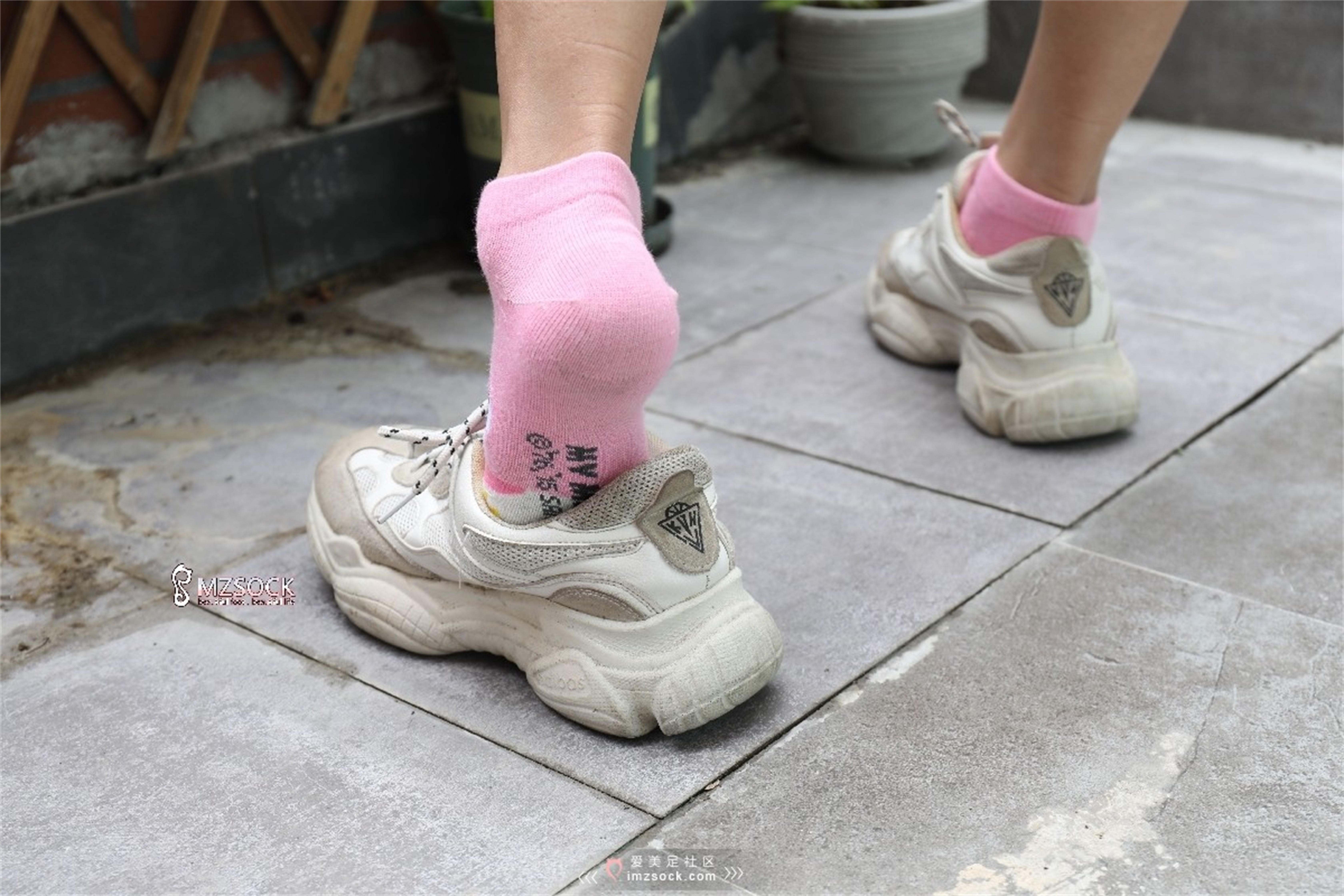 图片[8]-[MZSOCK]爱美足 NO.071 叮叮[66P173M]-六色网