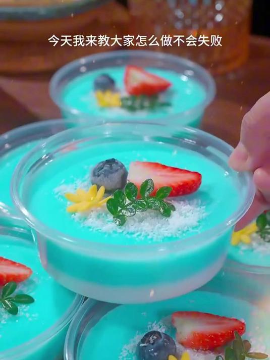 简单的快乐就是在家来上一份双皮奶，做法简单，味道不输甜品店！