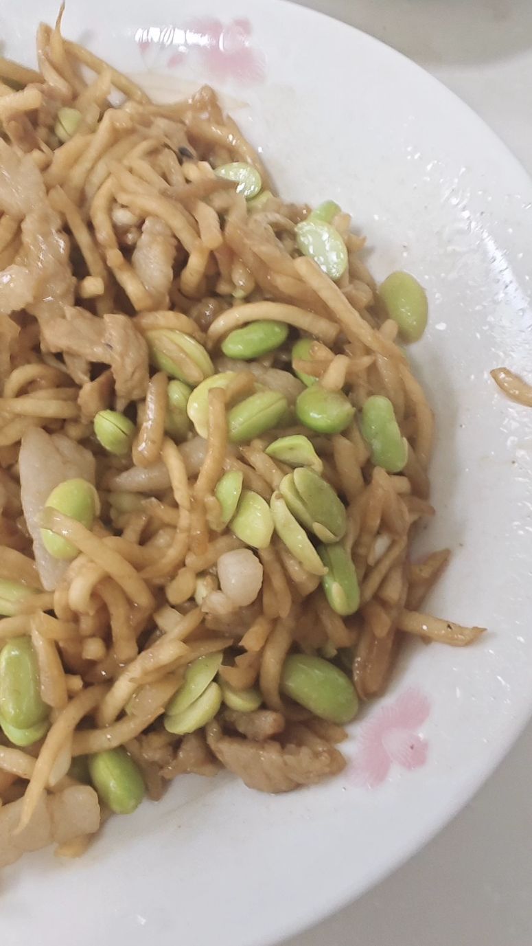 茭瓜毛豆米炒肉丝