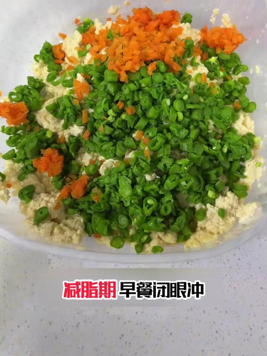 家常减脂早餐,豆腐鸡蛋饼全家都爱吃