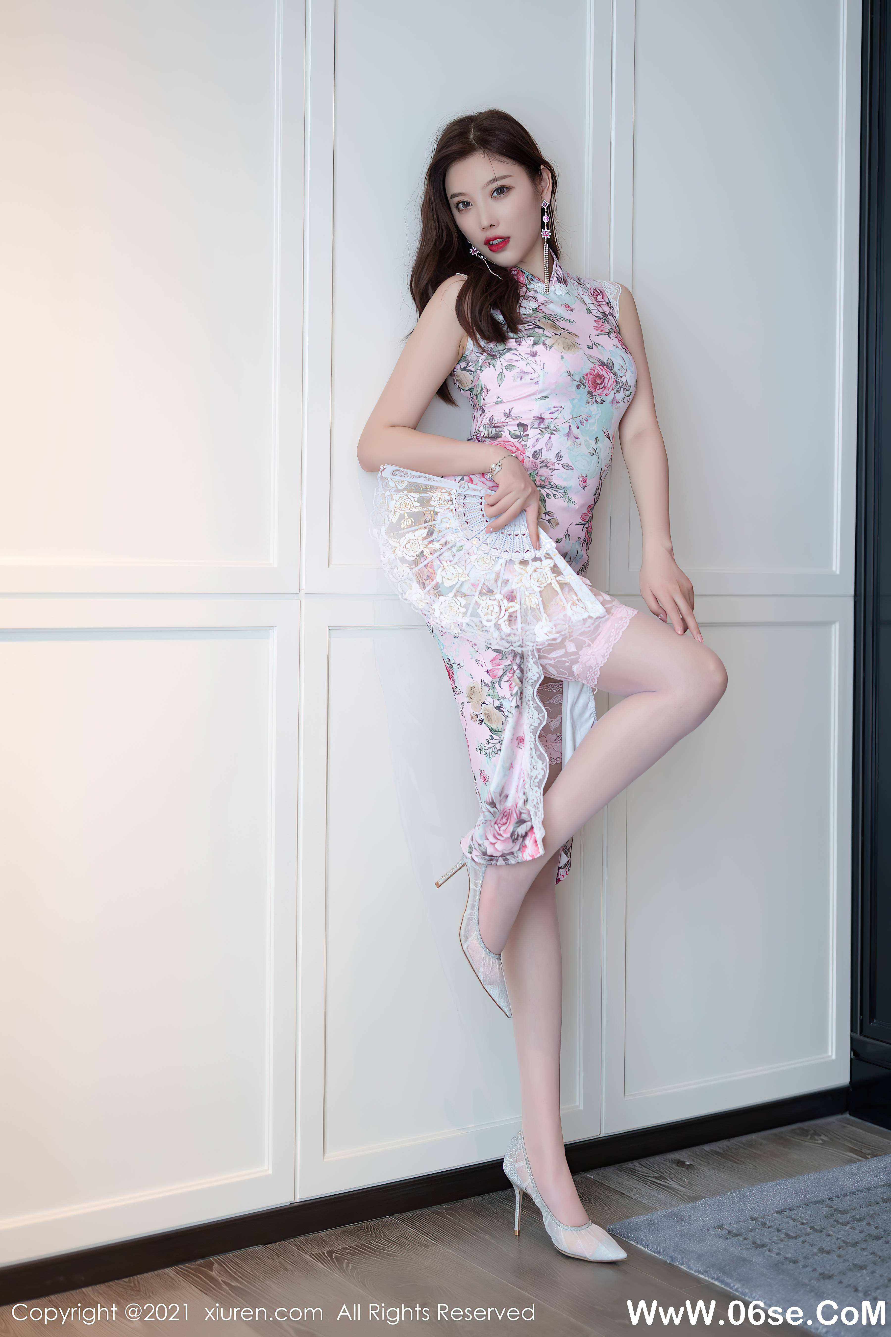 图片[4]-[XIUREN秀人网] 2021.05.25 NO.3461 杨晨晨Yome[83+1P679M]-六色网