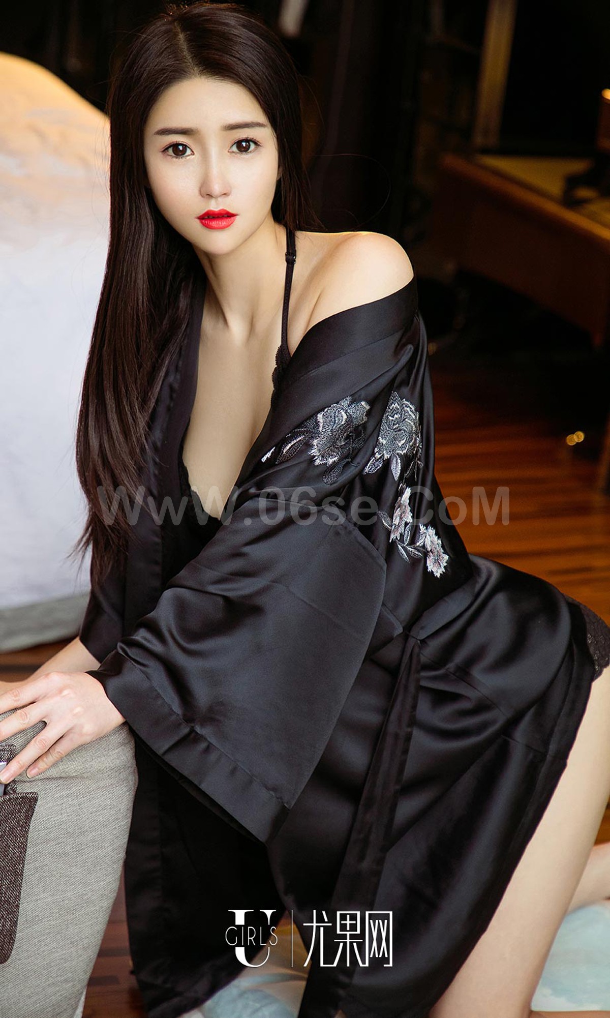 图片[6]-[Ugirls爱尤物] No.1063 Tang Qi Qi (唐淇淇)-六色网