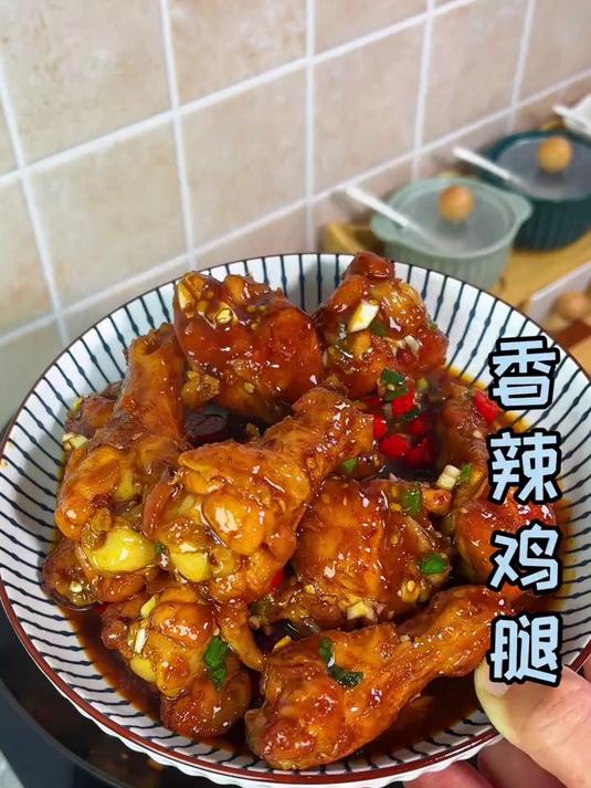 鸡腿这样做香辣香辣的，每次做都能多下几碗饭