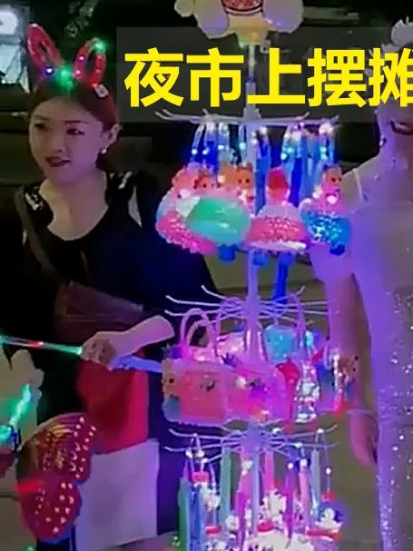菜市场摆摊卖什么好卖又赚钱,义乌两元店哪里进货