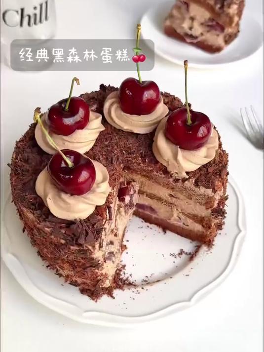 黑森林蛋糕巨浓郁!巧克力脑袋无法拒绝