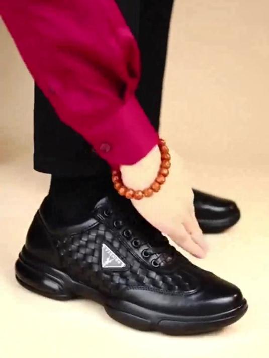男士高档鳄鱼纹皮鞋 软底鞋面 防滑耐磨 耐久不掉皮