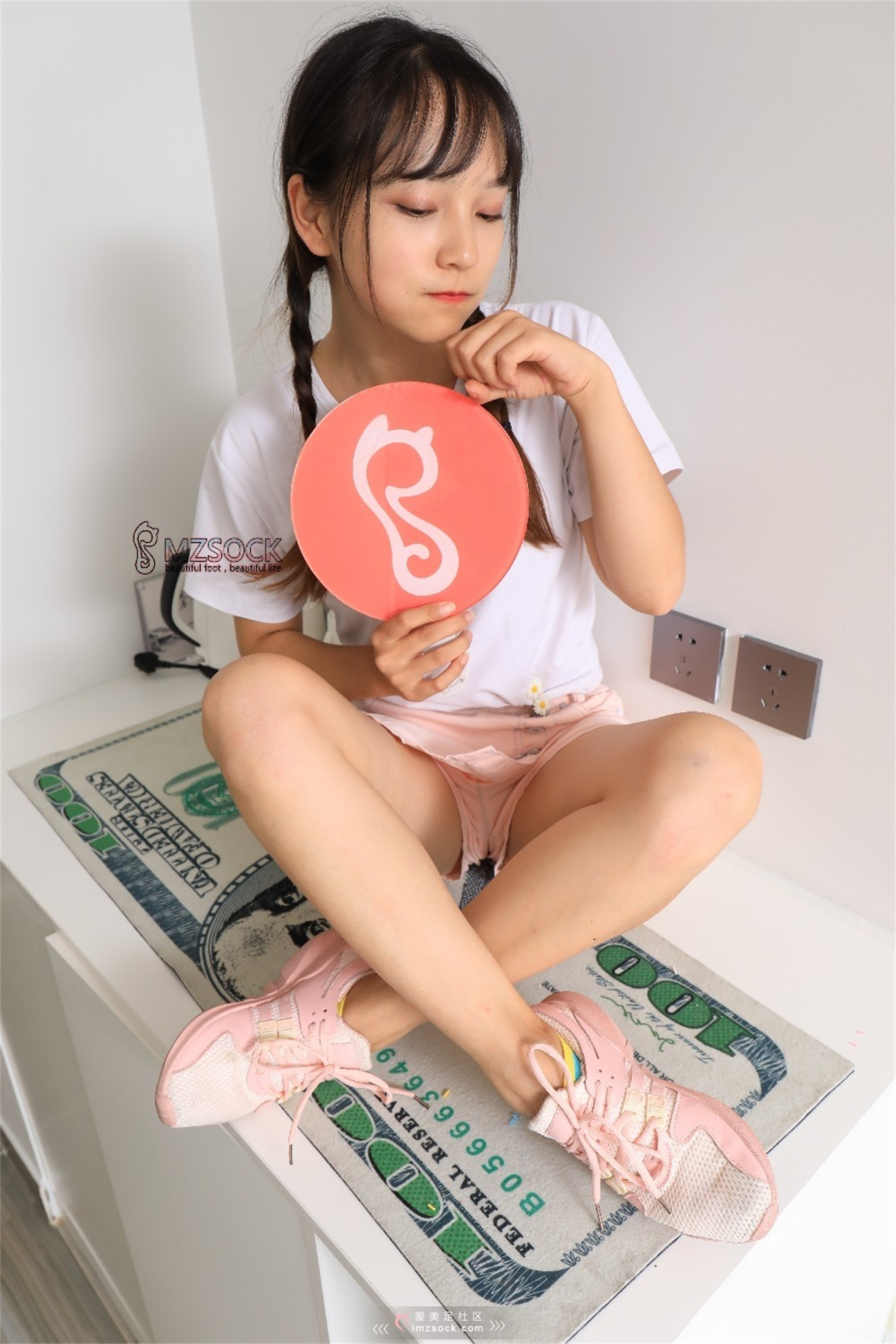 图片[9]-[MZSOCK]爱美足 NO.060 果儿[68P122M]-六色网