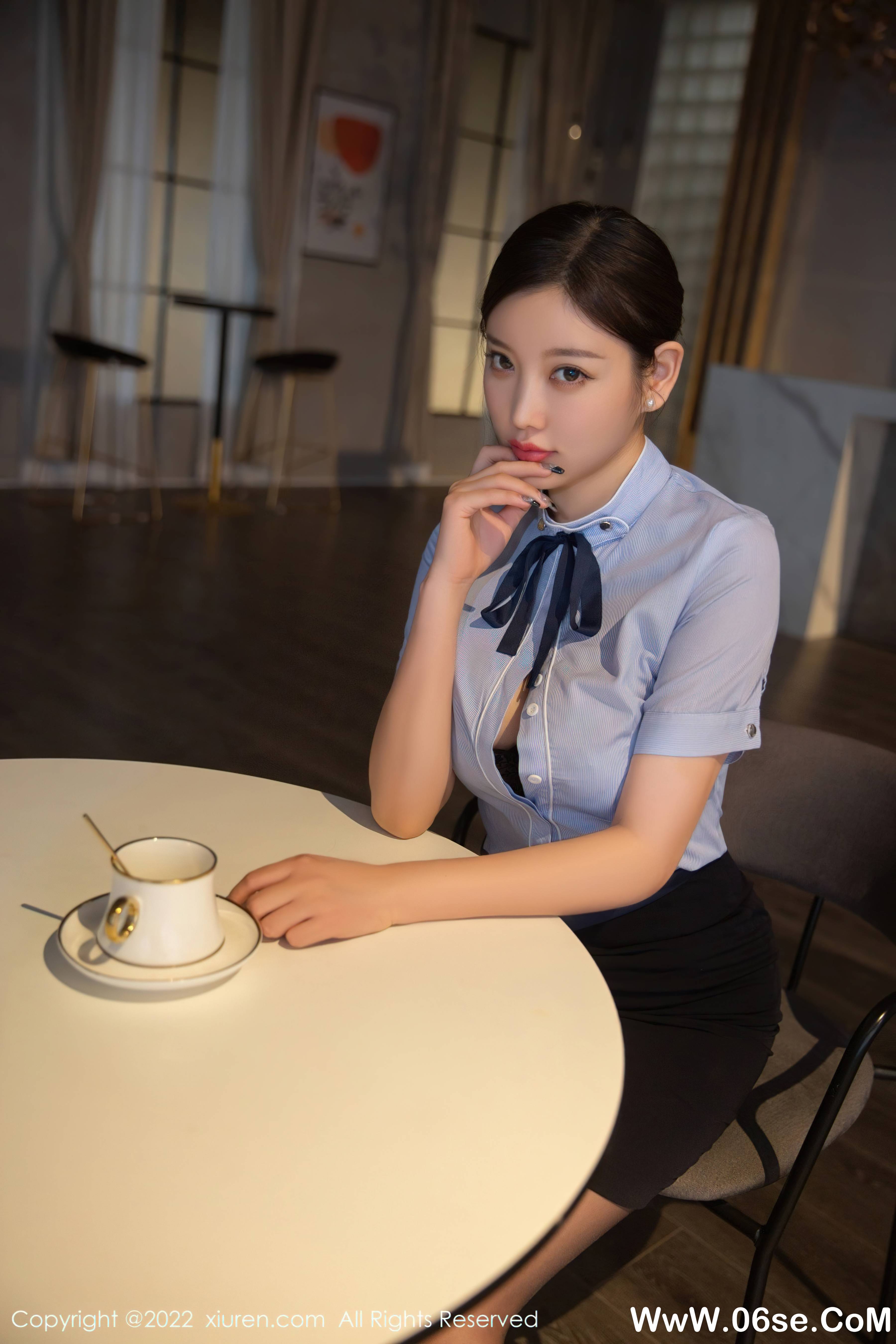 图片[12]-[XIUREN秀人网] 2022.02.23 NO.4627 杨晨晨[82+1P713M]-六色网