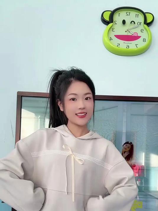 大鱼吃小鱼，小鱼跑不掉