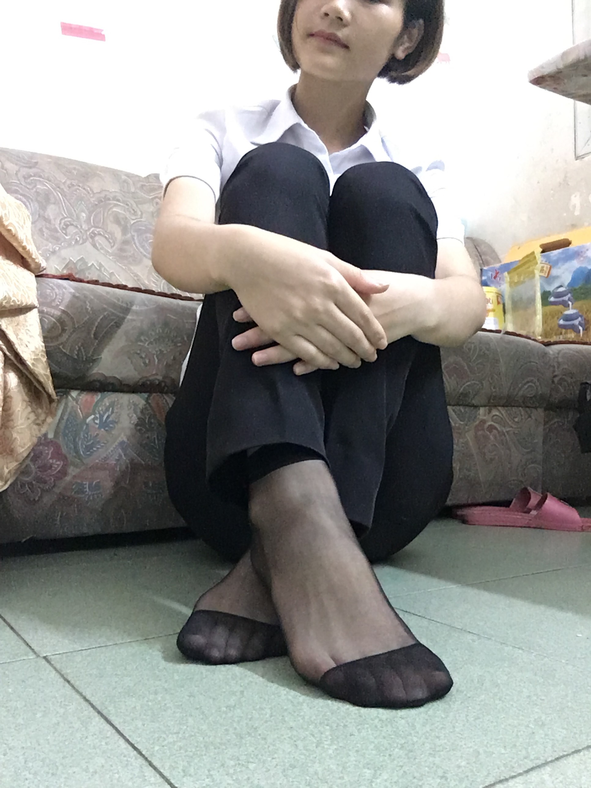 学妹校园寝室短丝系列032期 谭佐婷[40P22M]-六色网