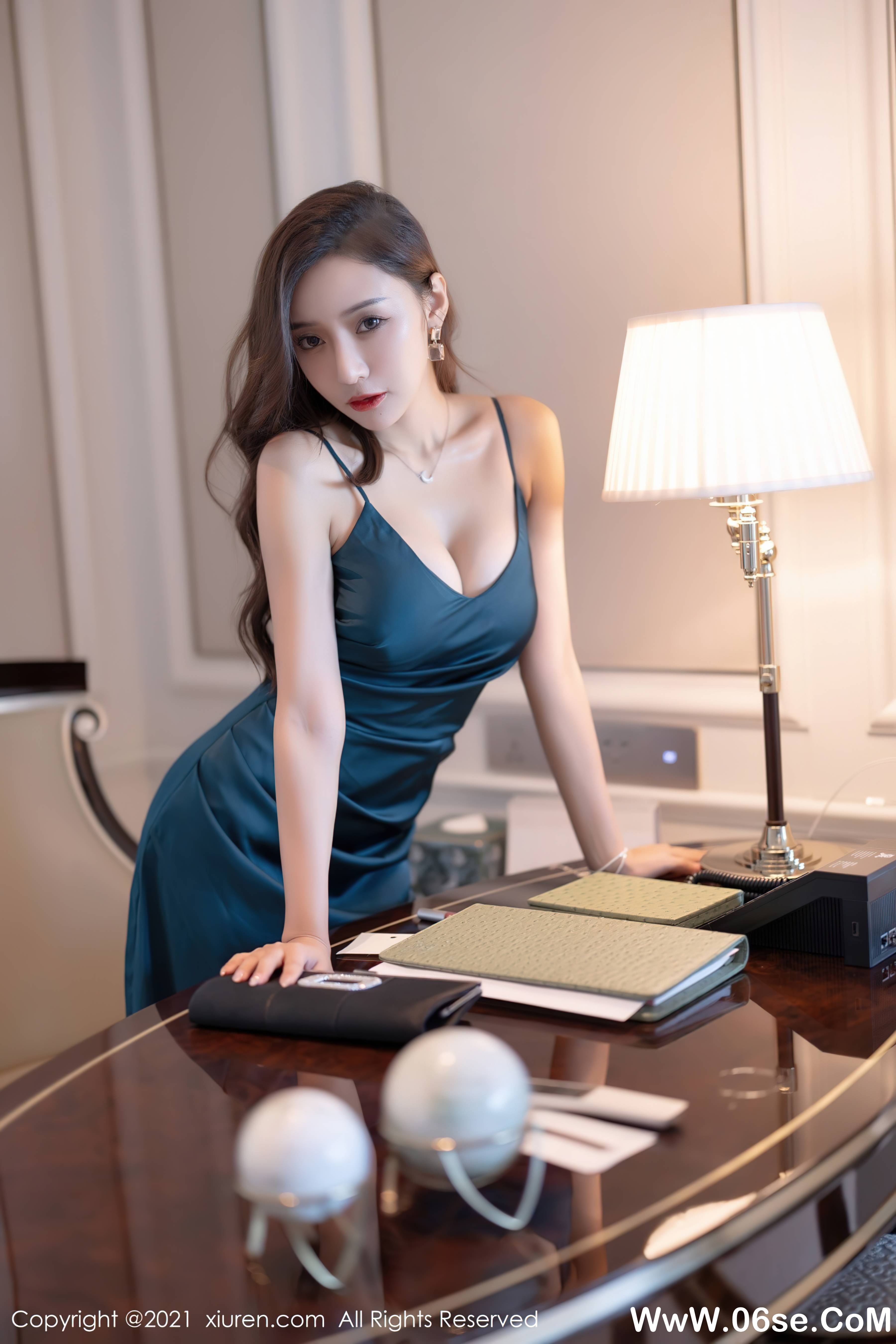 图片[18]-[XIUREN秀人网] 2021.09.23 NO.3986 王馨瑶yanni[57+1P523M]-六色网