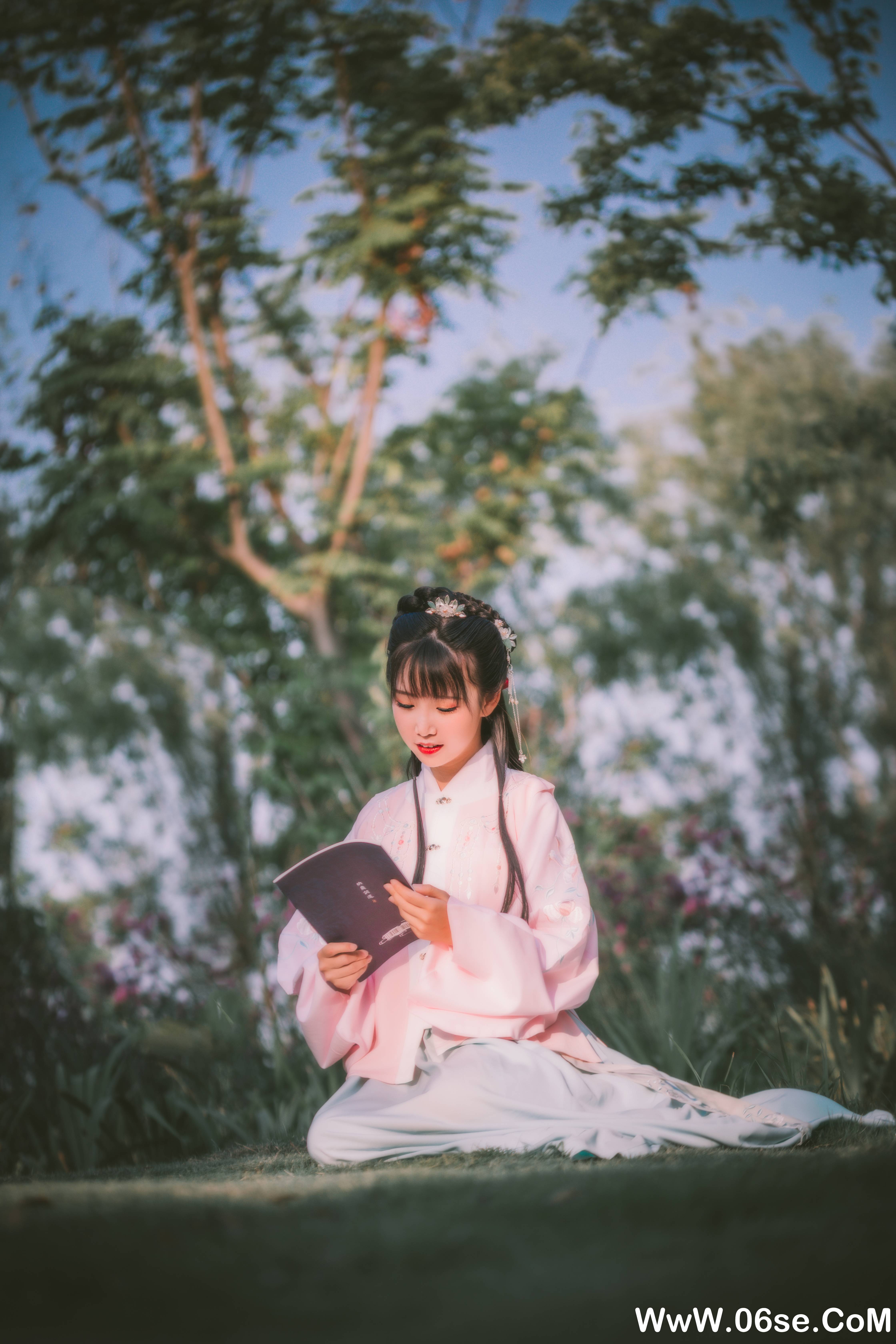 图片[8]-Coser面饼仙儿 NO.134 — 明治汉服 [22P320M]-六色网