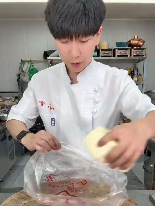 又简单又好吃的豆腐做法鸡刨豆腐