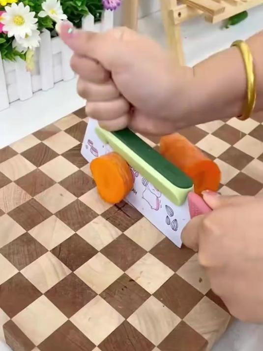 切菜怕受伤?刀背护手神器来帮忙,贴合顺手,安全立享