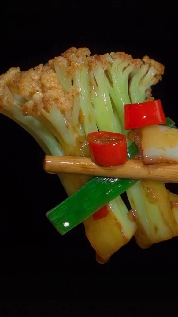 白菜花炒花肉
