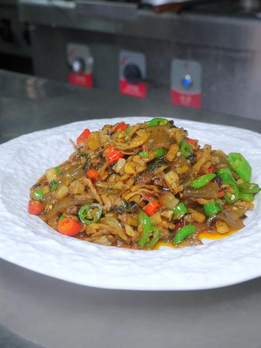 下饭菜，小河虾炒菜花，金沙玉米粒，韩城小炒