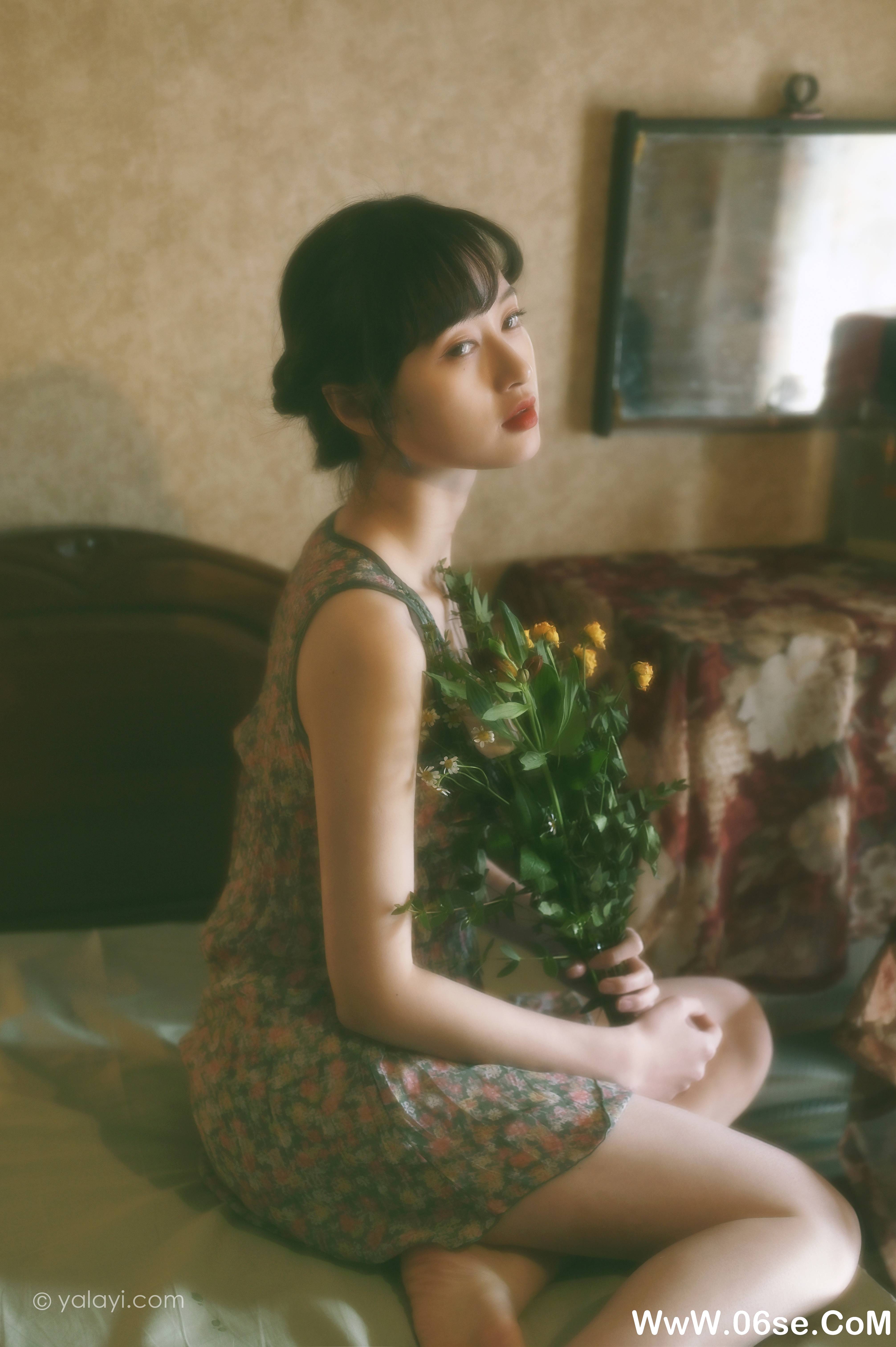 图片[34]-[YALAYI雅拉伊] 2021.03.03 NO.767 京京《拥抱着你送的花》[34P+1P525M]-六色网