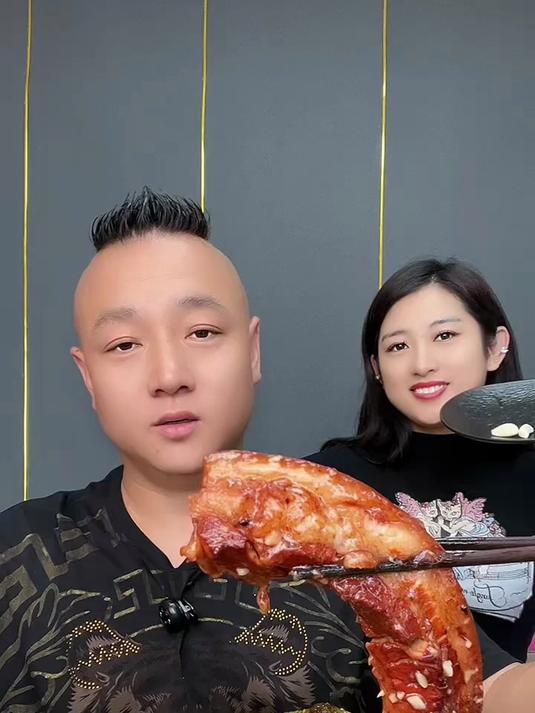 黄焖丝瓜红烧肉不一样的味蕾体验