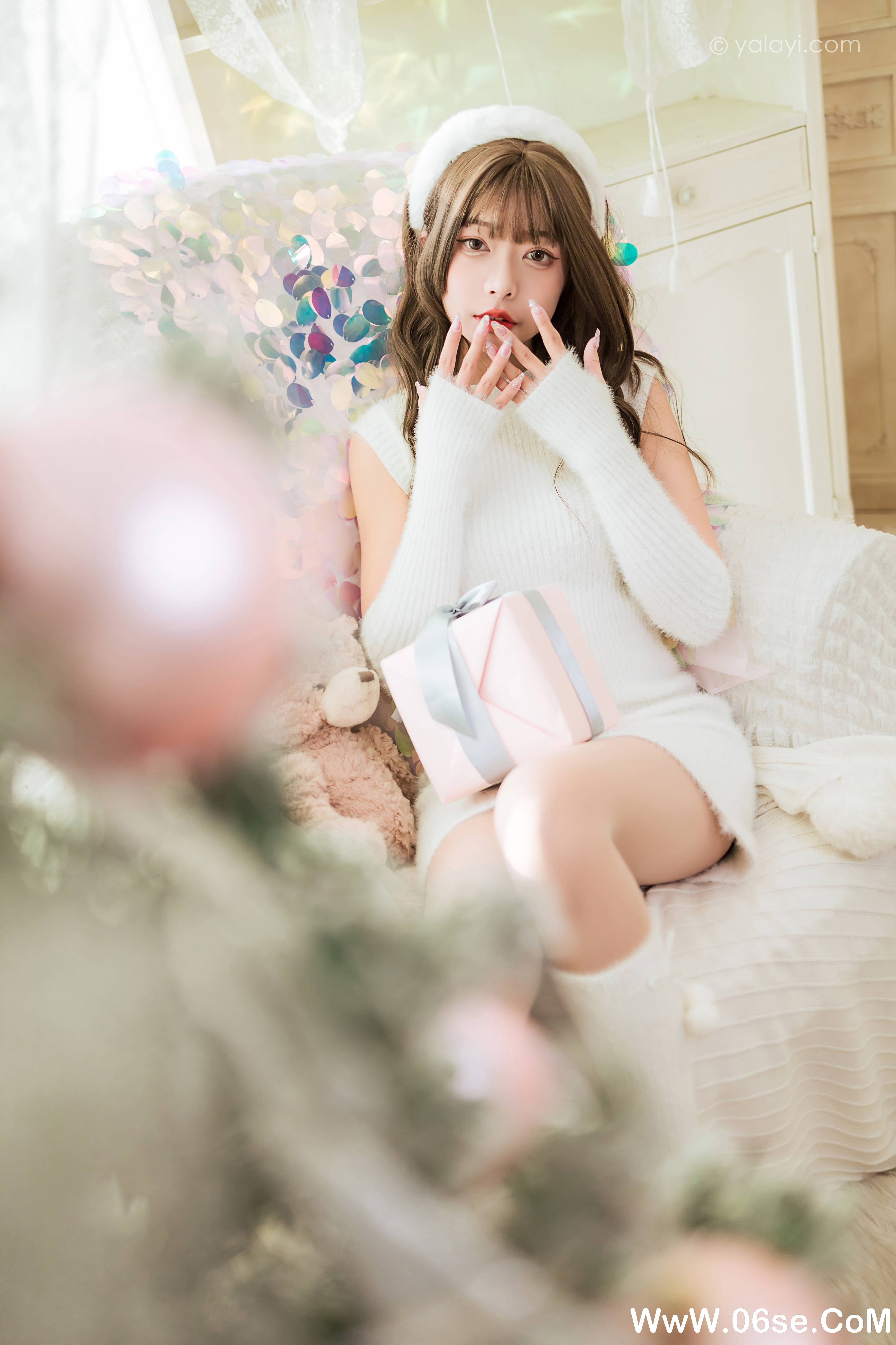 图片[33]-[YALAYI雅拉伊] 2021.12.17 NO.874 阿禾《圣诞礼物》[40+1P452M]-六色网
