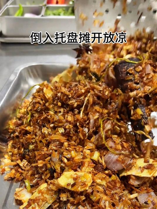 7星级酒店厨房“万能糊葱花油”炒菜拌凉菜做面食都特香