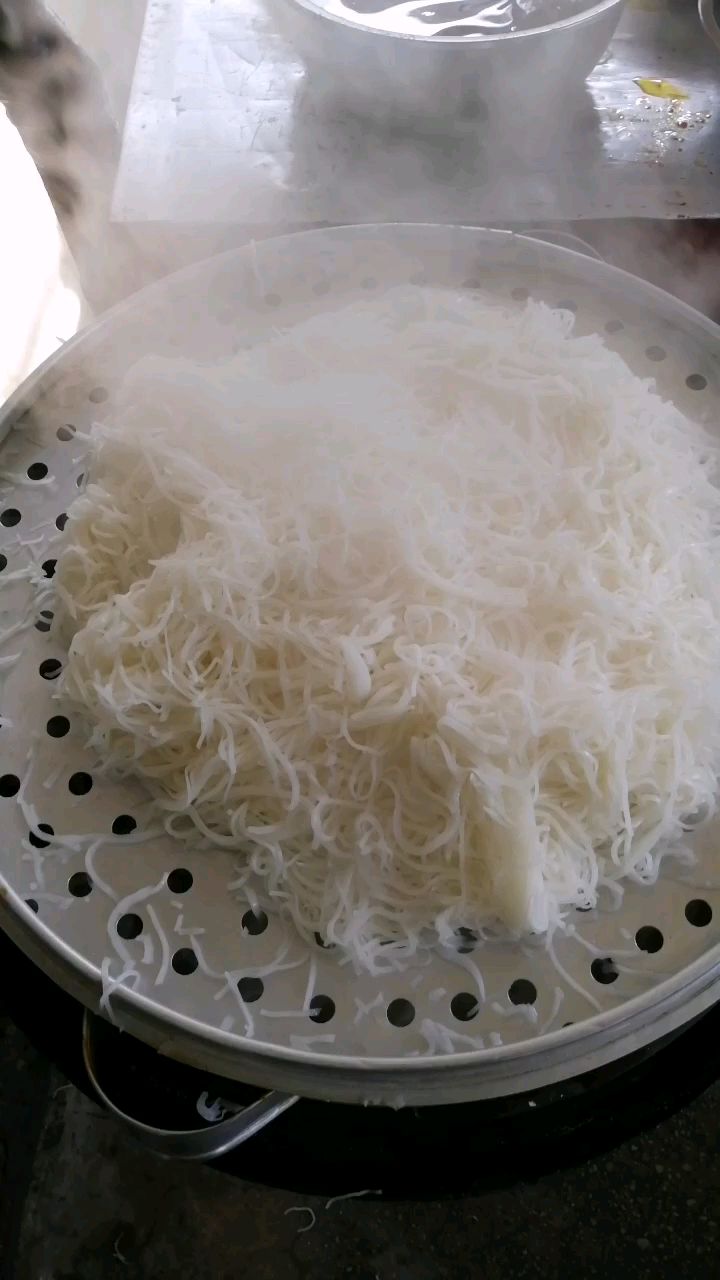 曲靖人的最爱 蒸饵丝