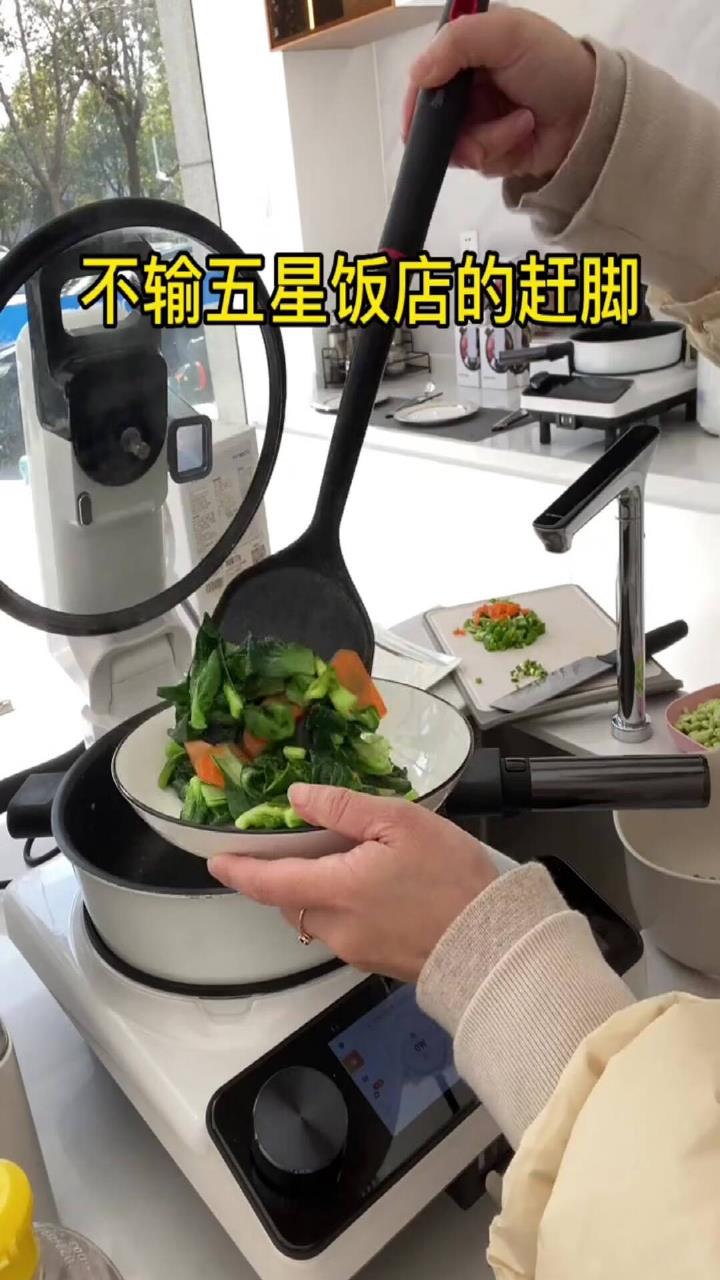 家用全自动炒菜机器人,解放您的双手