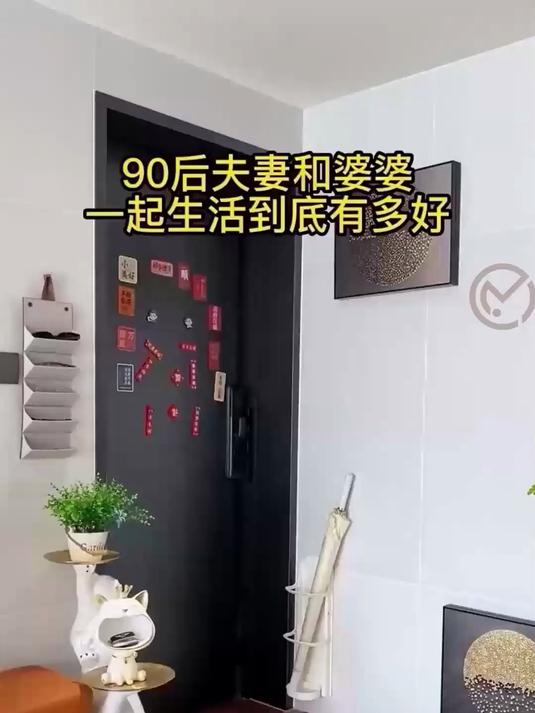 大公鸡清洁剂真好用!厨房油污一喷就净,居家卫生离不开它!