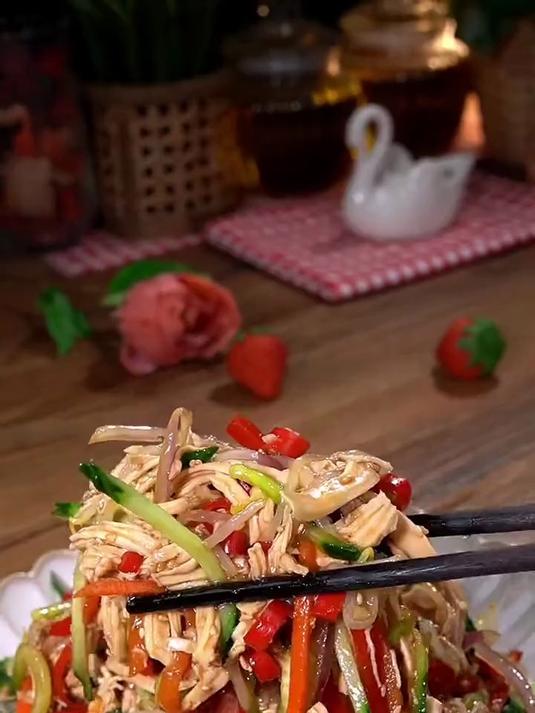 教你做椒麻手撕鸡胸肉