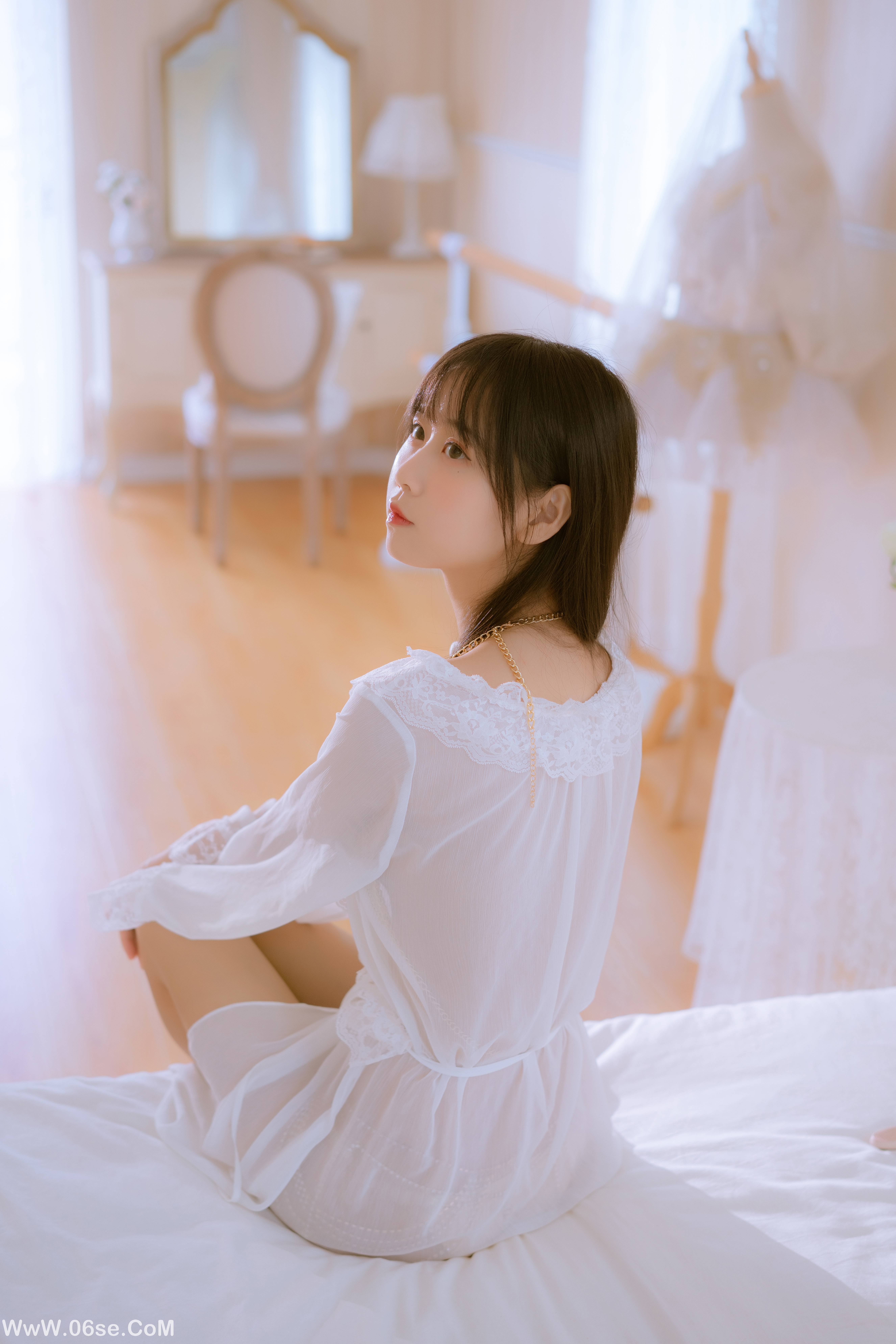 图片[5]-萌芽儿o0 NO.009 – 金色套装[70P1.28G]-六色网