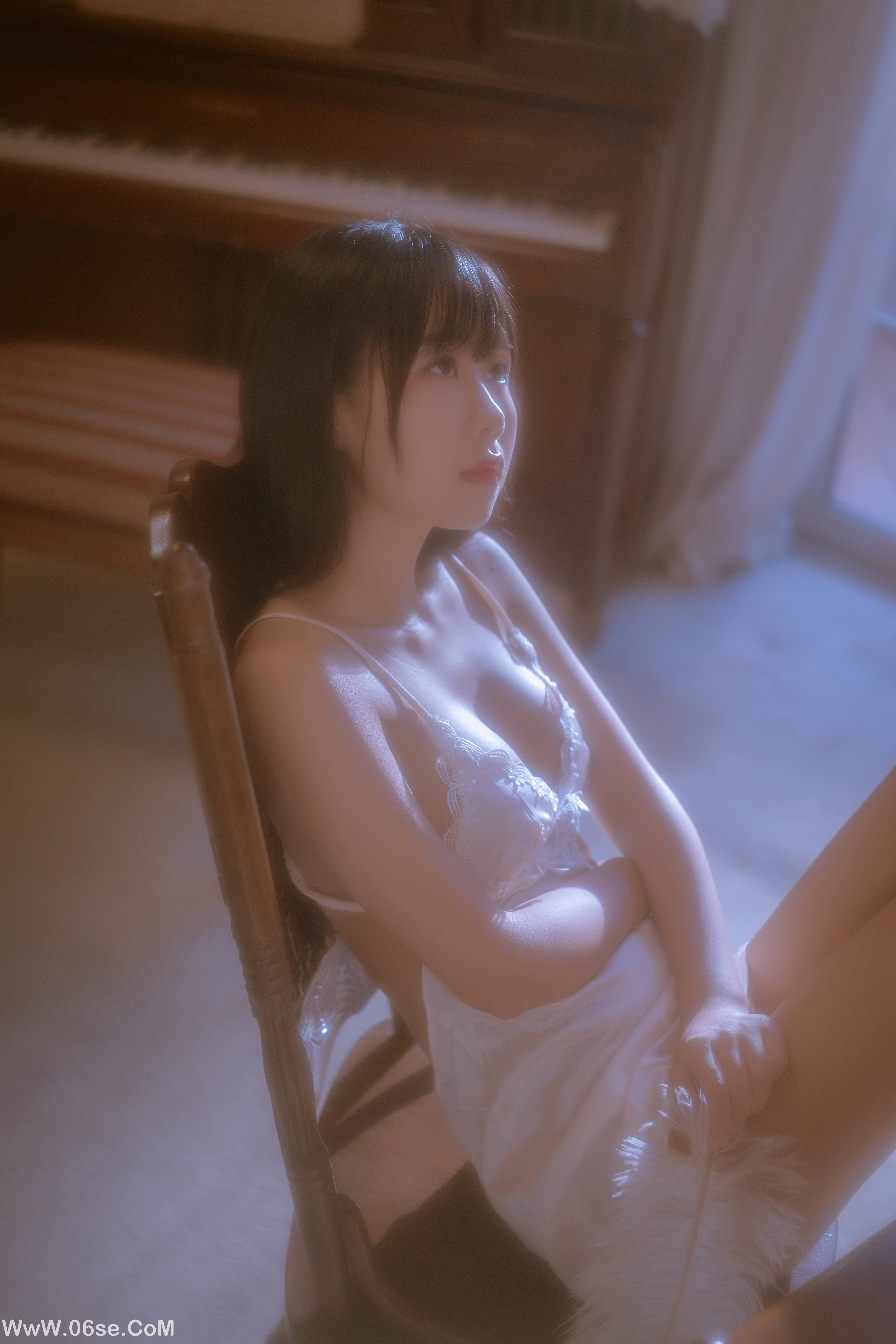 图片[28]-萌芽儿o0 NO.012 – 遐 私房[43P1.00G]-六色网