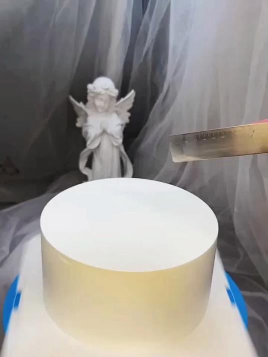 双层渐变蛋糕