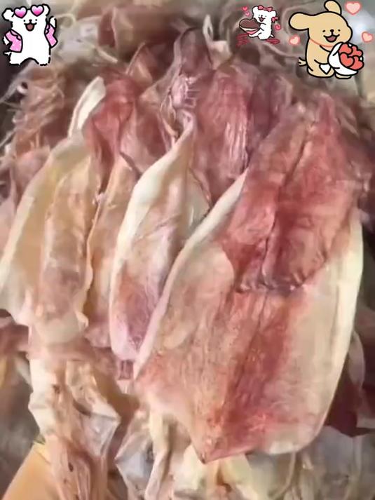 新鲜鱿鱼干淡晒淡干爆炒煲汤都很好,吃营养价值丰富做饭多样!