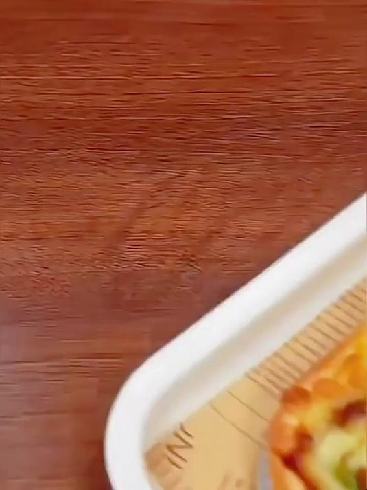 ——我们全家都很爱的芝士船披萨,外酥里糯超拉丝