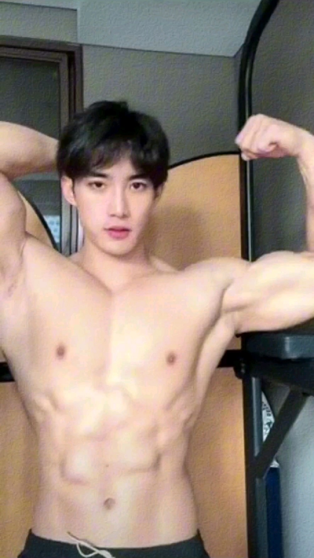 帝都体育健身肌肉男模教练