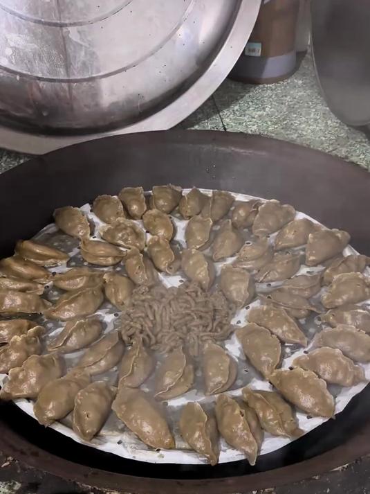 配虾酱更好吃,小时候这样吃,简直不要太好吃了