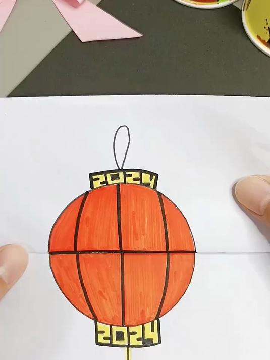 来和孩子一起画简单有趣的新年主题创意儿童画吧！14